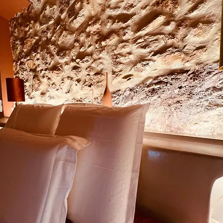 La Roche Doree - Golden Rock Holiday home *